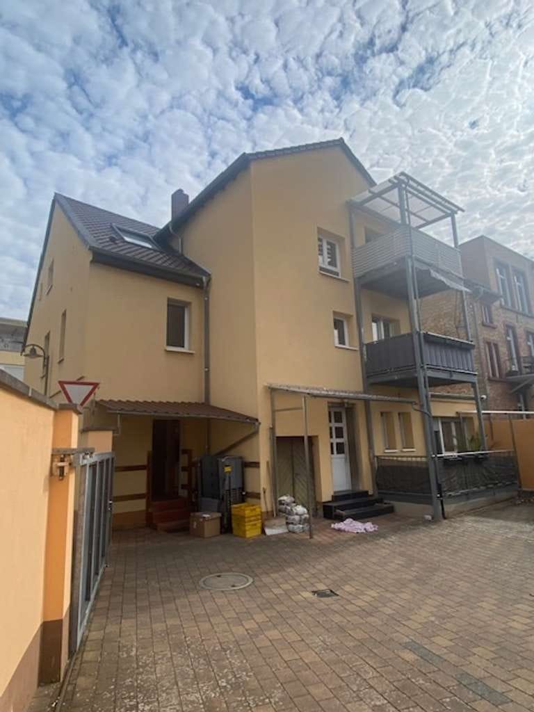 Immobilie in Bingen am Rhein - PROVISIONSFREI  Mehrfamilienhaus mit Gewerbeeinheit ( Postladen) und 4 Wohnungen  - Bild 4