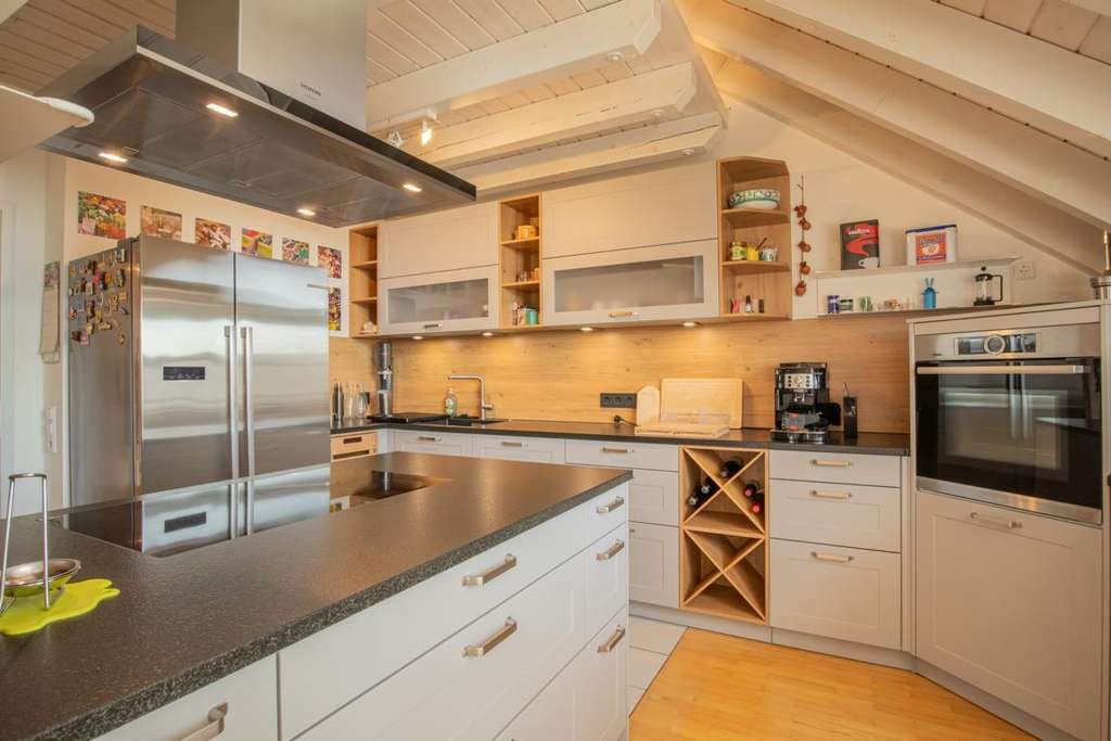Immobilie in Heuweiler - Stilvolle Maisonette-Wohnung mit Galerie und offenem Wohnkonzept - Bild 3