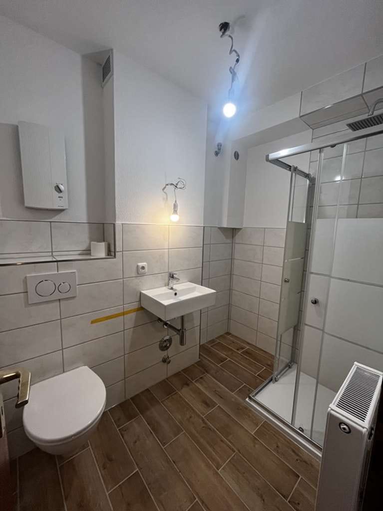 Immobilie in Bad Staffelstein - RENOVIERTE ERDGESCHOSSWOHNUNG MIT TG-STELLPLATZ - Bild 4