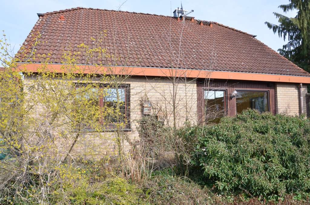 Immobilie in Rückersdorf - freies EFH mit 5 Zi + Hobbyraum, Sauna, kleinem Grundstück, provisionsfrei! - Bild 0