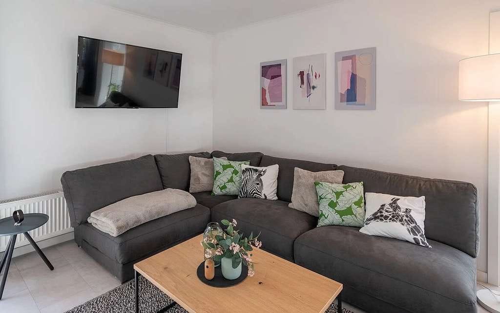 Immobilie in Steinau an der Straße - Modernes Wohnen mit Stil und Freiraum - Bild 2