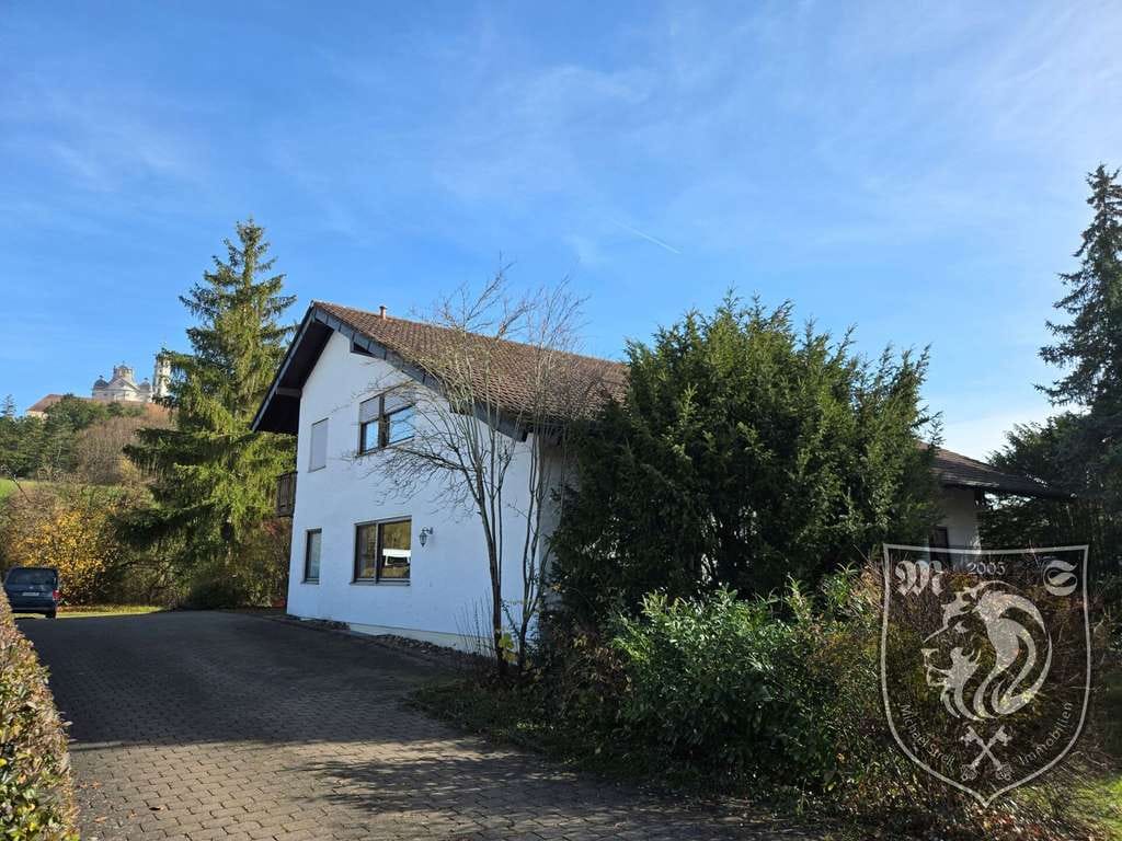 Immobilie in Neresheim - Räume für Ihre Zukunft – vielseitige Unternehmervilla in Toplage mit Klosterblick – Neresheim - Bild 1