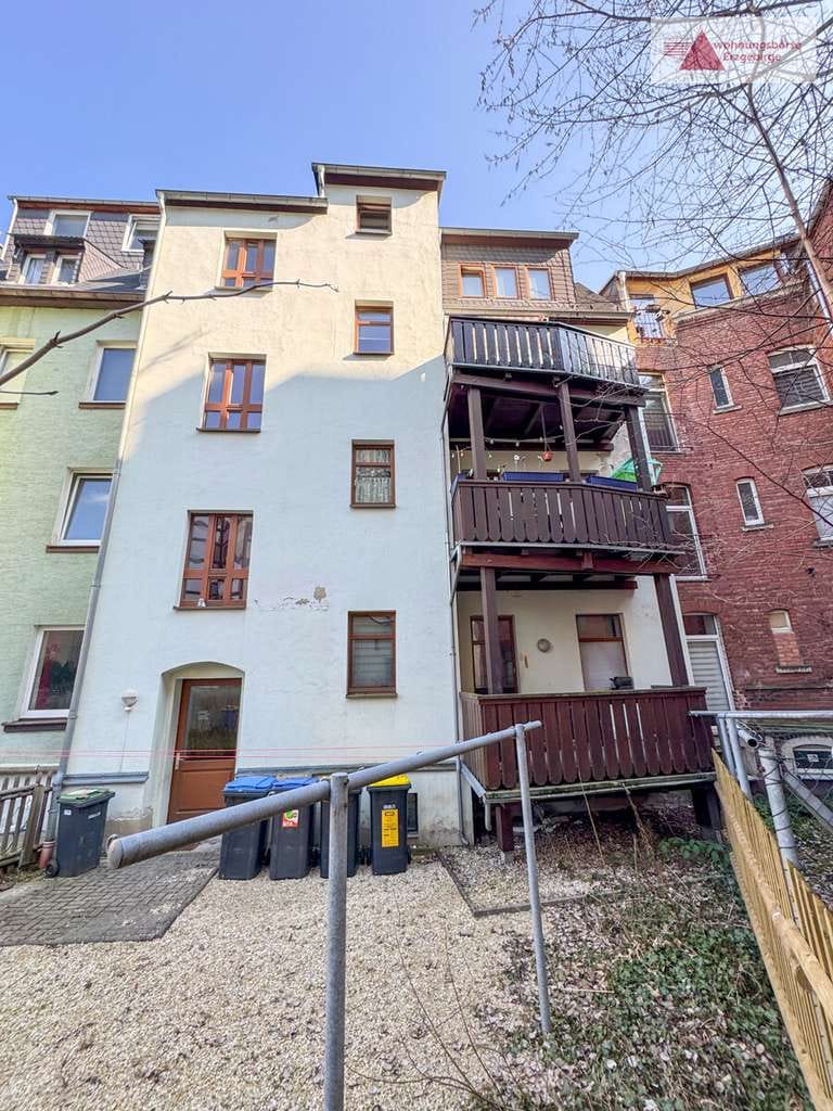 Immobilie in Aue-Bad Schlema - Vermietete Eigentumswohnung mit Balkon im Zentrum von Aue zu verkaufen! - Bild 1