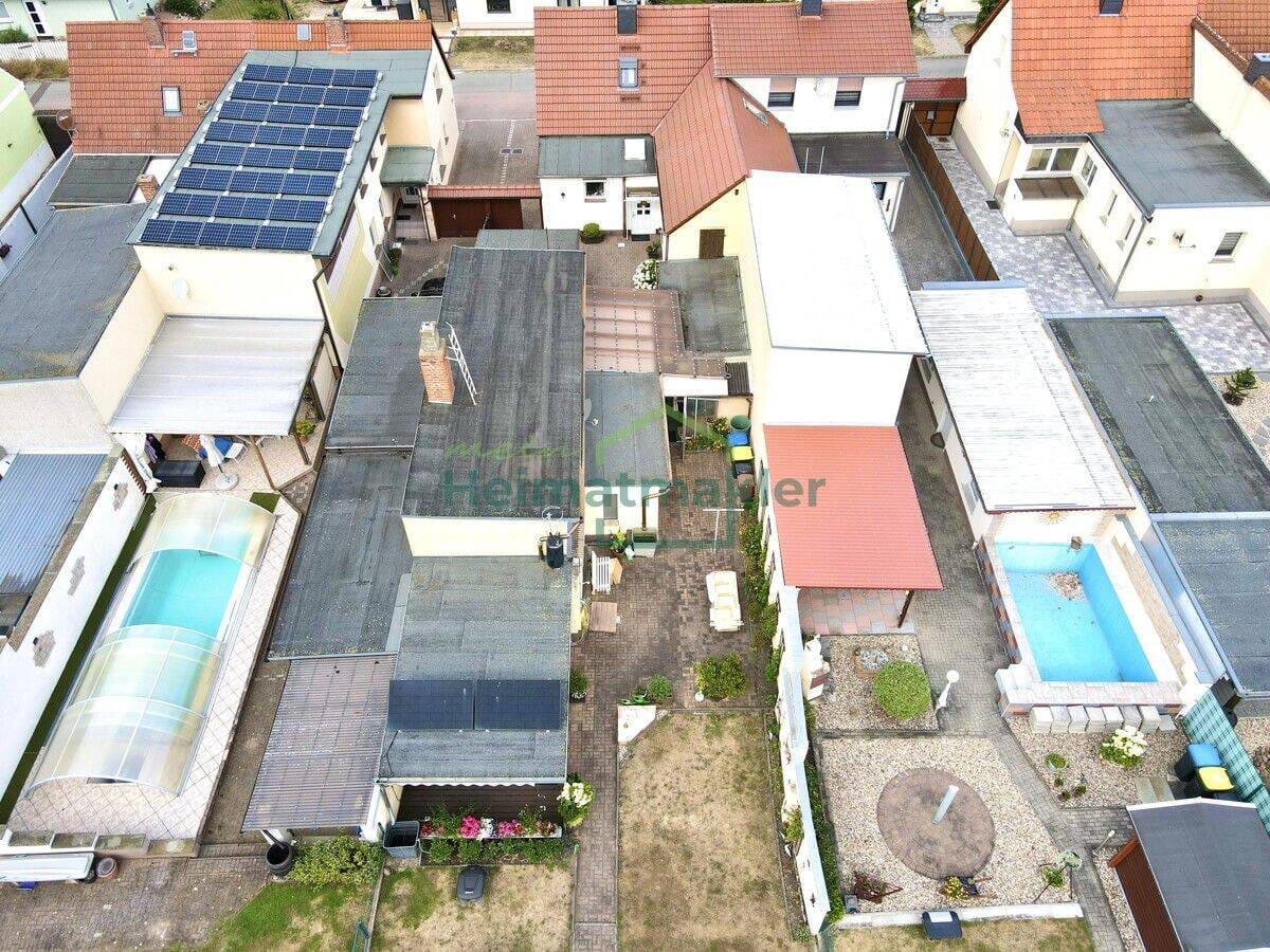 Immobilie in Nienburg (Saale) - Der Garten, von dem Familien träumen - Doppelhaushälfte in Latdorf - Bild 2
