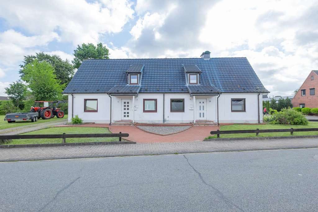 Immobilie in Schacht-Audorf - Mehrfamilienhaus mit 3 Einheiten, großem Grundstück und Erweiterungspotenzial in Schacht-Audorf - Bild 2