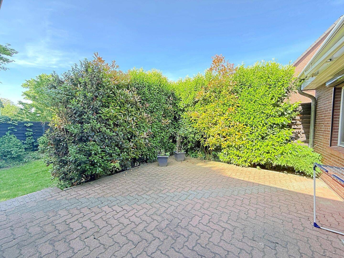 Immobilie in Borstel-Hohenraden - Großer Winkelbungalow mit Vollkeller - Bild 2