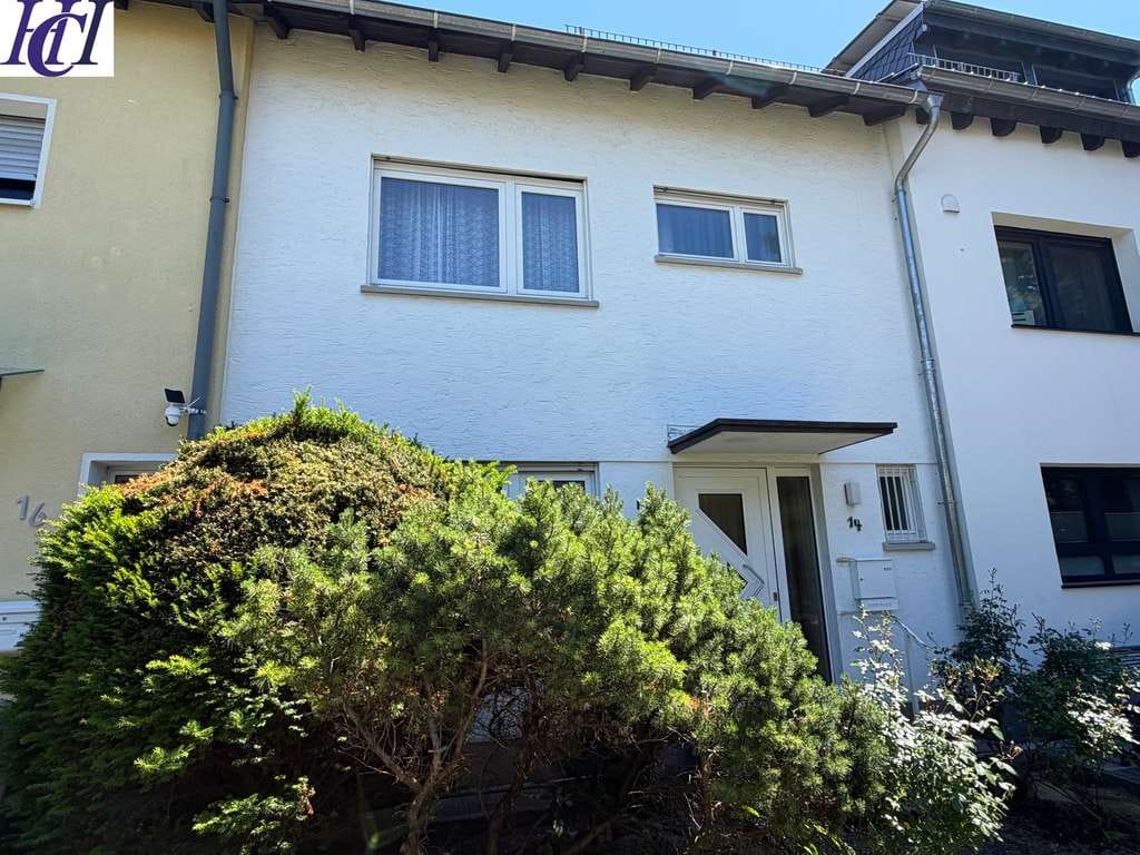 Immobilie in Liederbach - Liederbach - Klassisches Reihenhaus mit 6 Zimmern in familienfreundlicher Lage - Bild 0