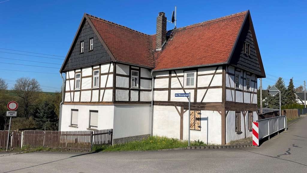 Immobilie in Crimmitschau - Kaufen Sie ein Stück Ortsgeschichte! - Bild 0