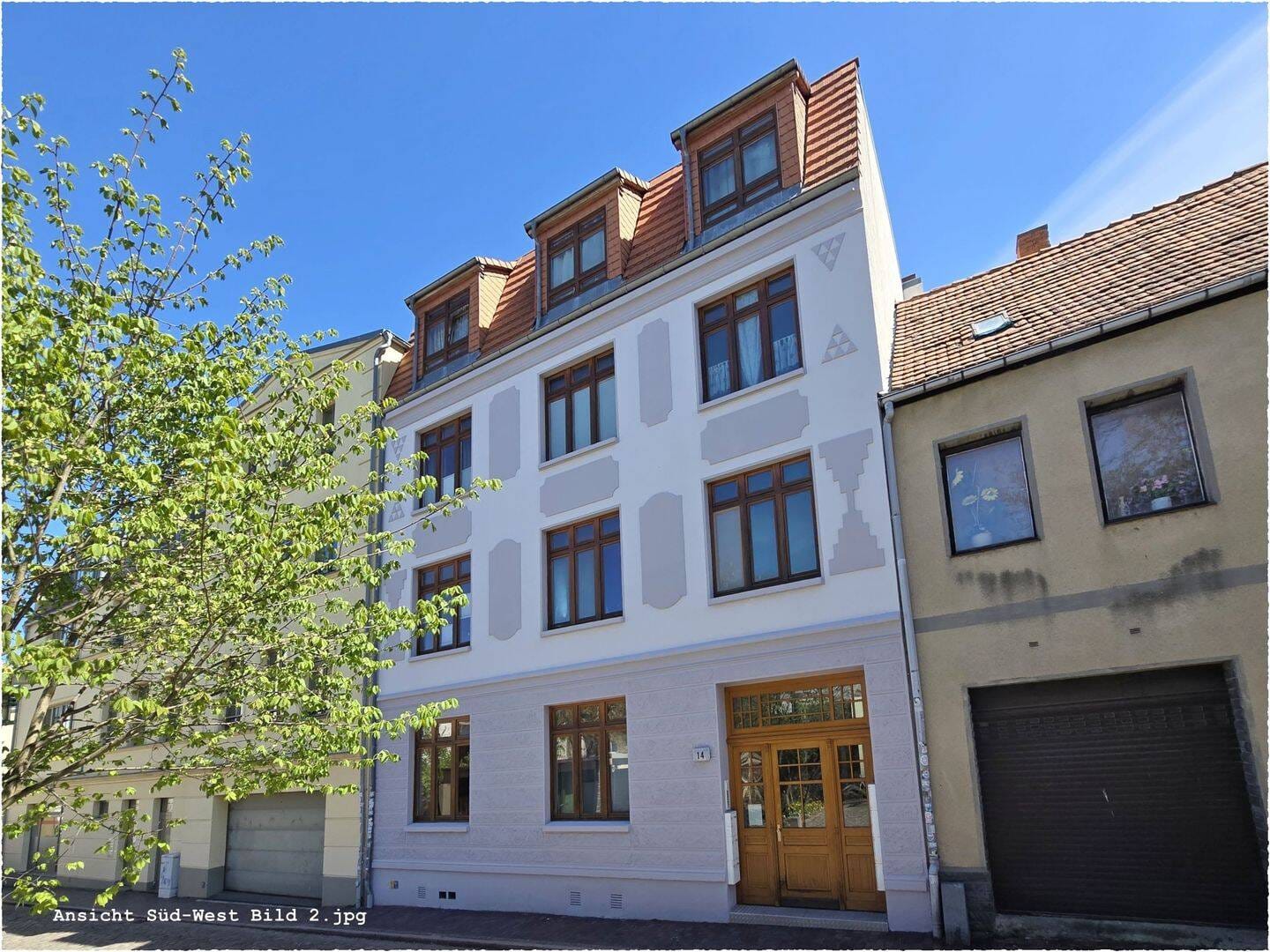 Immobilie in Güstrow - BUSCH-IMMOBILIEN ~ Altbau-Investment in Güstrow | Nachhaltig vermietet & technisch modernisiert! - Bild 2
