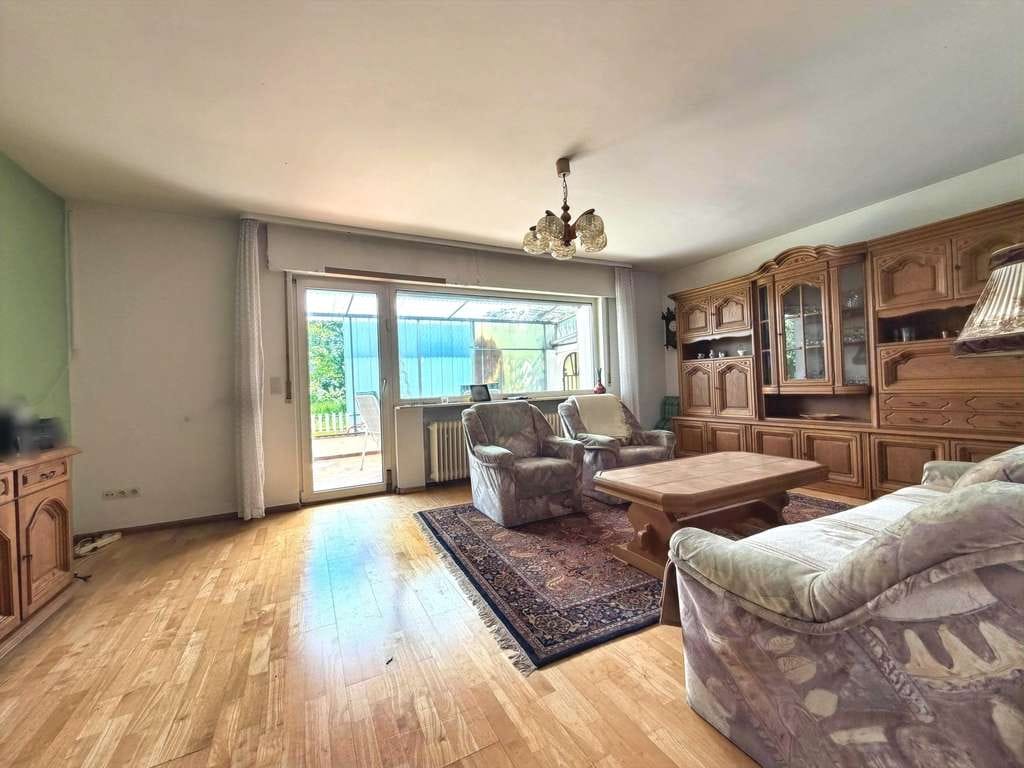 Immobilie in Heßheim - Familienhaus mit zwei Wohnungen im Herzen von Heßheim - Bild 3
