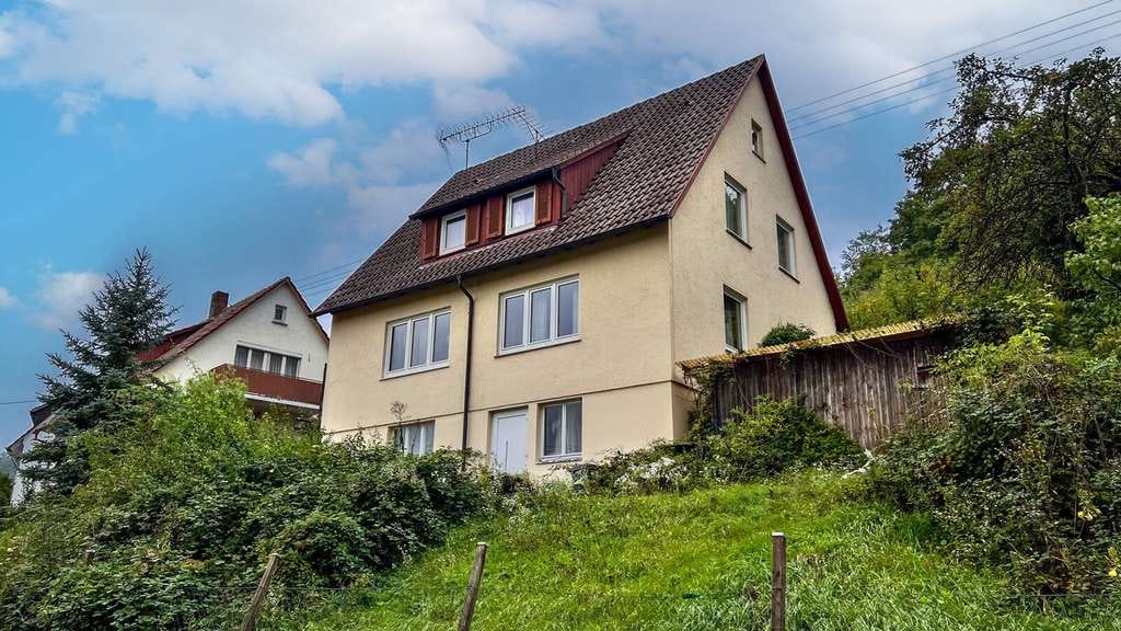 Immobilie in Weißbach - Großzügiges Einfamilienhaus mit Entwicklungspotenzial - Bild 0