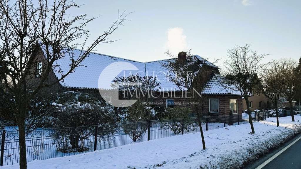 Immobilie in Clenze - Zwischen Tradition und Zukunft: Ebenerdiges Landhaus mit Nebengebäuden und großem Grundstück - Bild 4