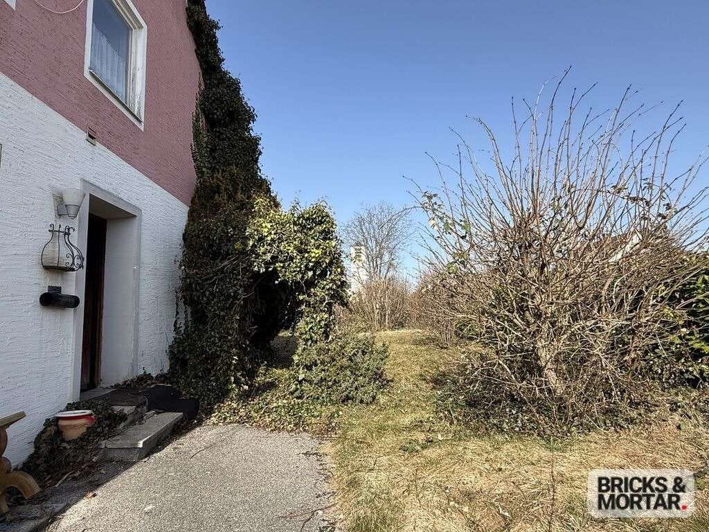 Immobilie in Rieden - Sanierungsbedürftiges Mehrparteienhaus in repräsentativer Lage - Bild 3