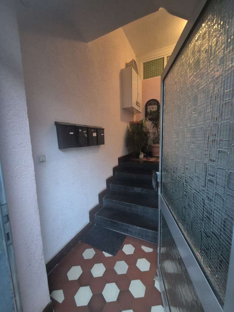 Immobilie in Hagen - Attraktives Mehrfamilienhaus mit vier Wohneinheiten in zentraler Lage von Hagen - Bild 2