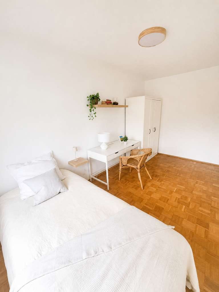 Immobilie in Feldkirchen - Helle 3-Zimmer-Wohnung mit Südwestbalkon und Garage - sofort bezugsfrei - Bild 4
