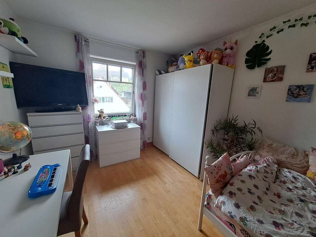 Immobilie in Bonstetten - REH mit Einliegerwohnung und Wintergarten - Bild 4