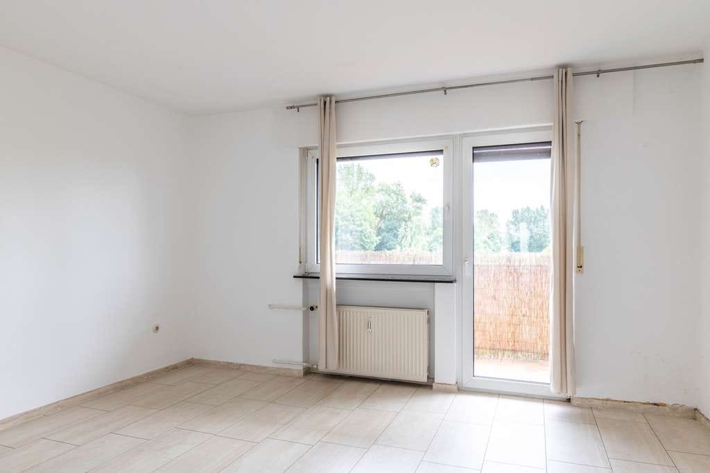 Immobilie in Nidderau - Nidderau-Eichen: "Kapitalanlage" 3-Parteienhaus mit Gartengrundstück in ruhiger Feldrandlage - Bild 5
