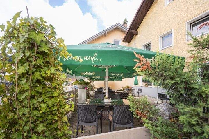 Immobilie in Obernzell - Außergewöhnliches Mehrfamilienhaus mit besonders viel Charme - Bild 1