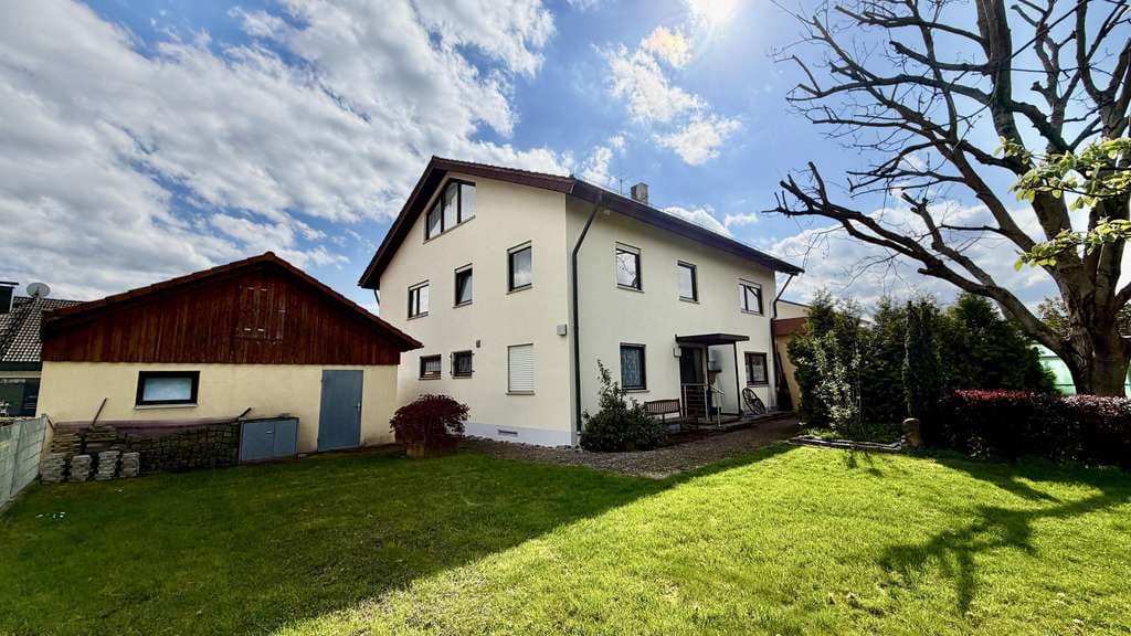 Immobilie in Neustetten - Wundervolles Wohnhaus mit toll angelegtem Garten - Bild 4