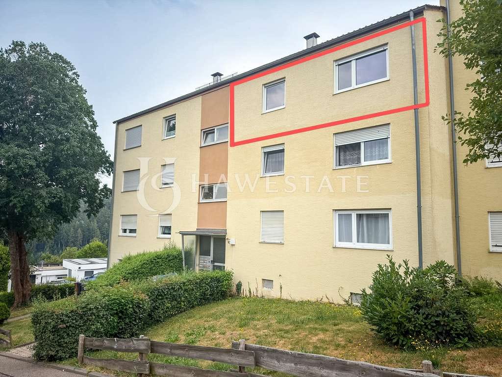 Immobilie in Altensteig - 3,5-Zimmer-Wohnung in Altensteig – gepflegt, mit Balkon & Garage - Bild 1