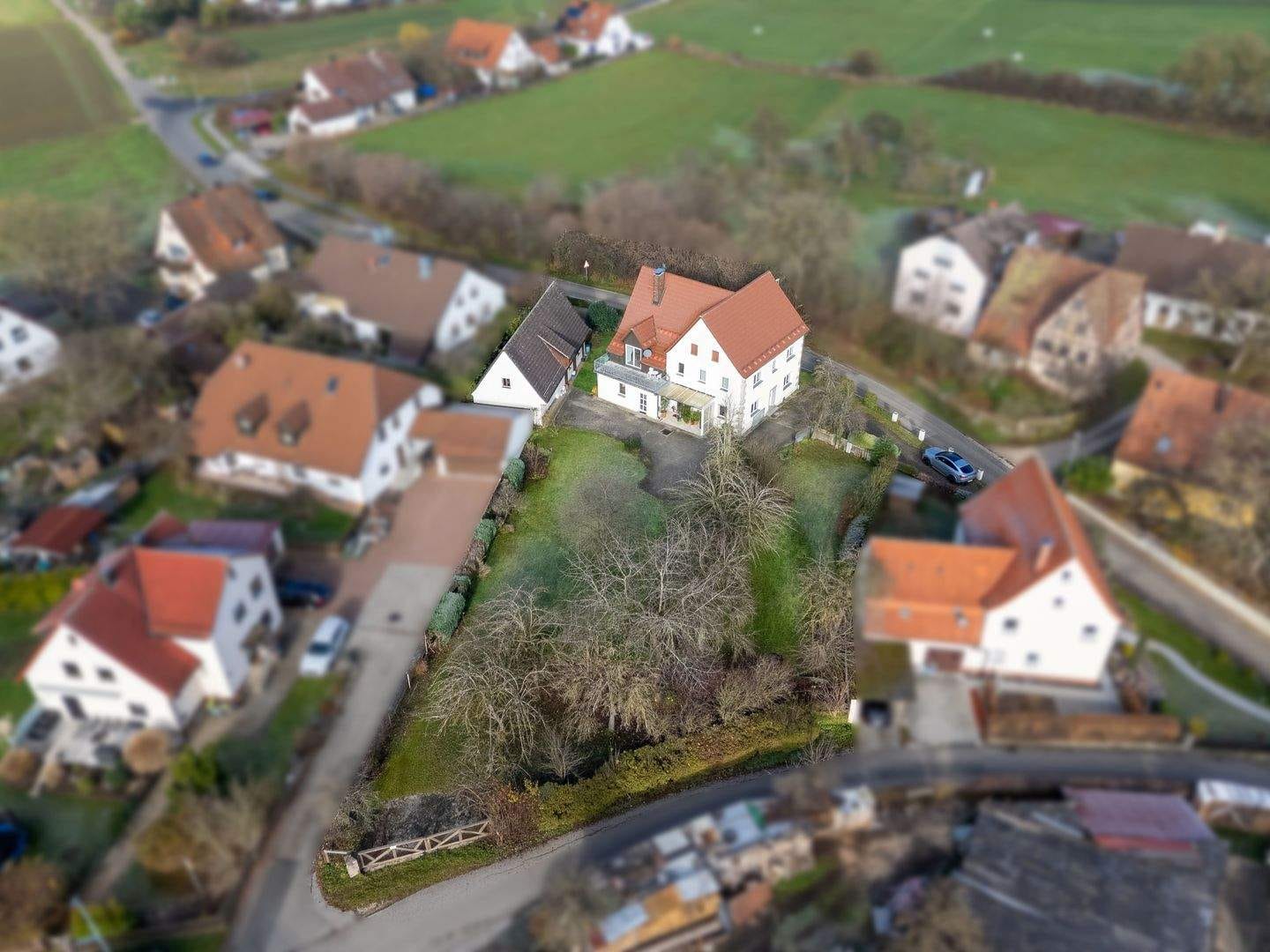 Immobilie in Schwarzenbruck - Nostalgie pur, Mehrgenerationshaus mit zusätzlichem Baugrundstück - Bild 2