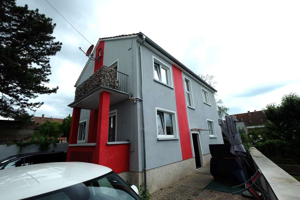 Immobilie in Nierstein - Modernisiertes Zweifamilienhaus im Herzen von Nierstein - Bild 0