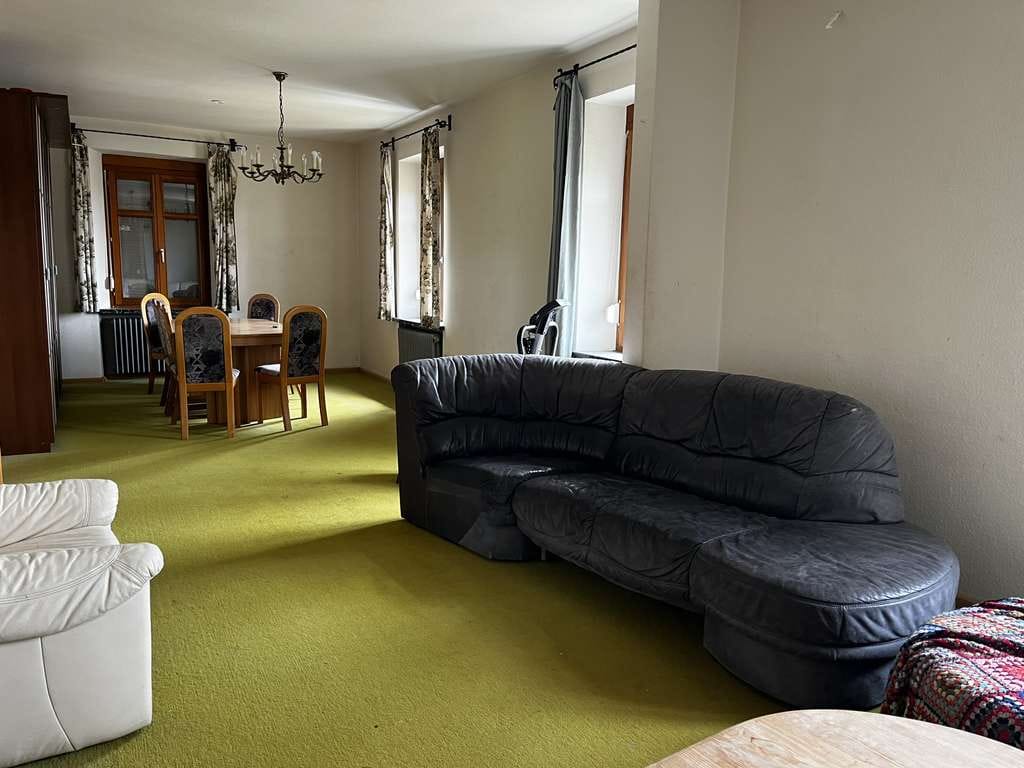 Immobilie in Dachsberg (Südschwarzwald) - Besonderes Angebot Ehem. Pfarrhaus mit Alpensicht im Erbbaurecht u Bieterverfahren zu verkaufen - Bild 3