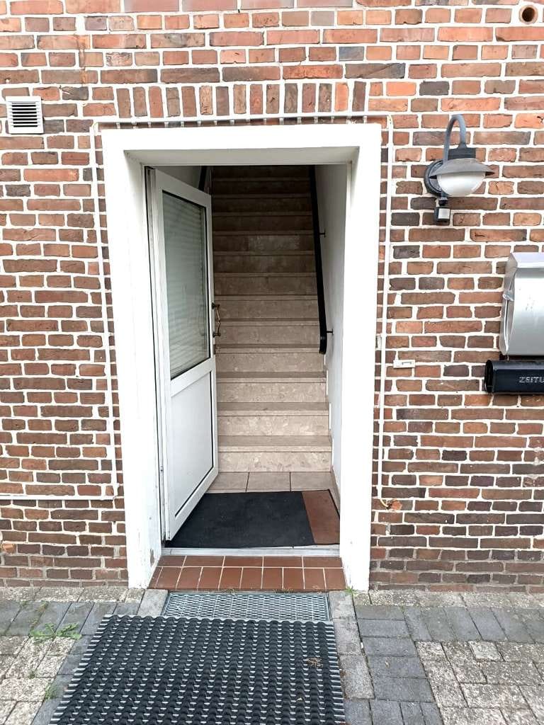 Immobilie in Edewecht - Attraktives Renditepaket: 3 Wohneinheiten + Nebengebäude + Bauoptionen - Bild 4