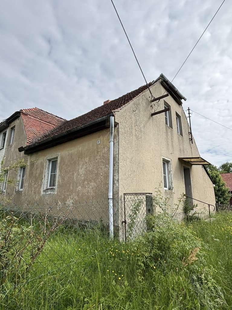 Immobilie in Löbau - Doppelhaushälfte mit Nebengebäude und Grundstück - Bild 1