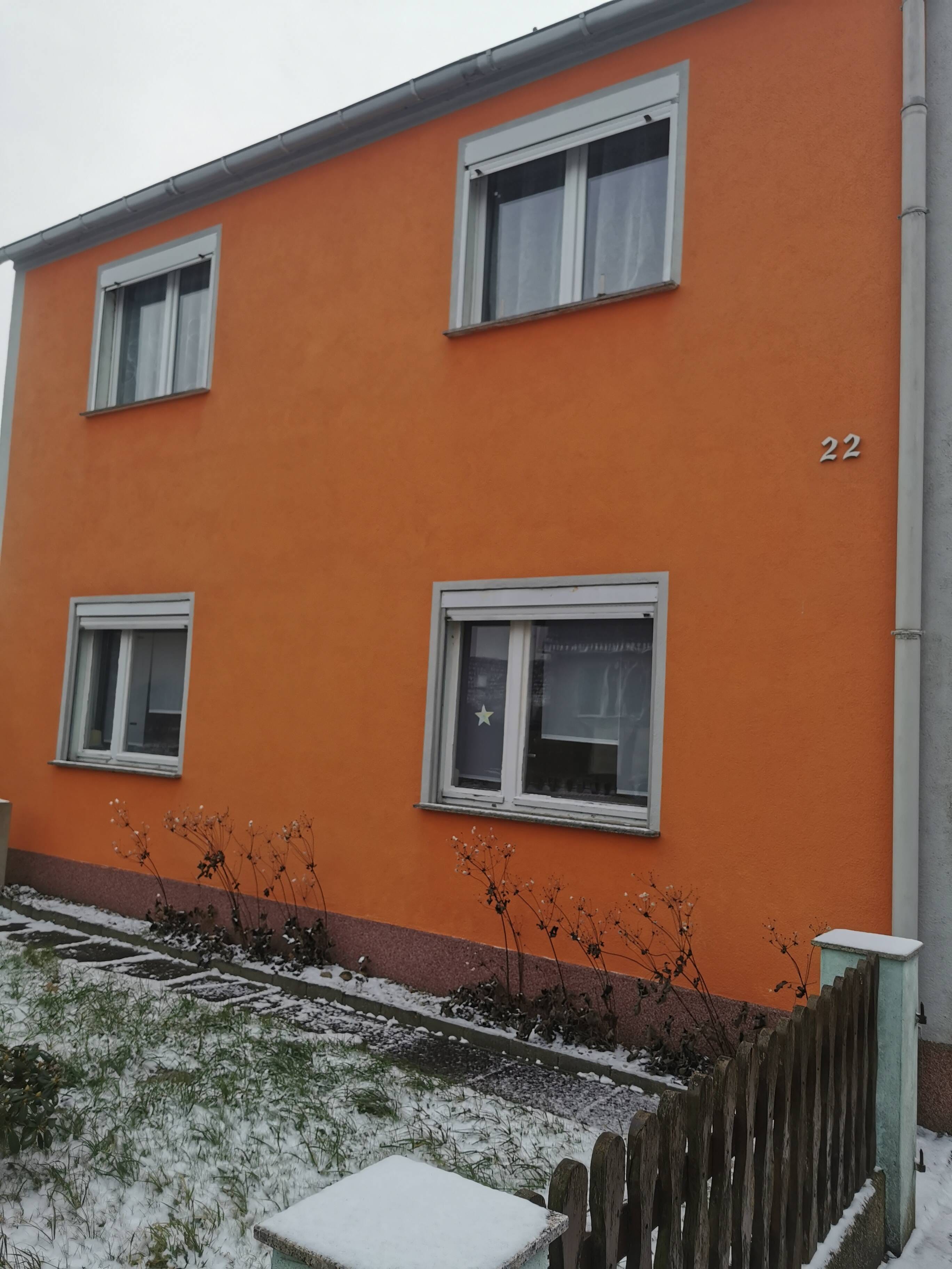 Immobilie in Gräfenhainichen - Ein - Zweifamilienhaus in Schköna (Dübener Heide) - Bild 0