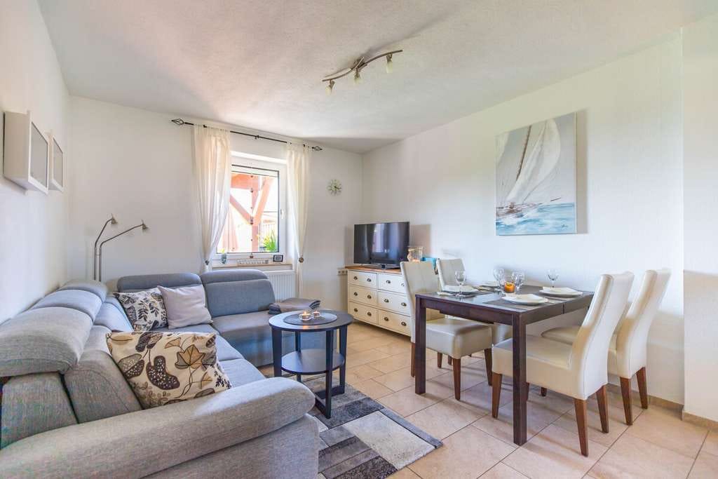 Immobilie in Dranske - Direkte Strandlage, Ostseeblick u. ca. 43.450 € Mietumsatz! Ferienhaus u. Bungalow in Dranske Rügen - Bild 3