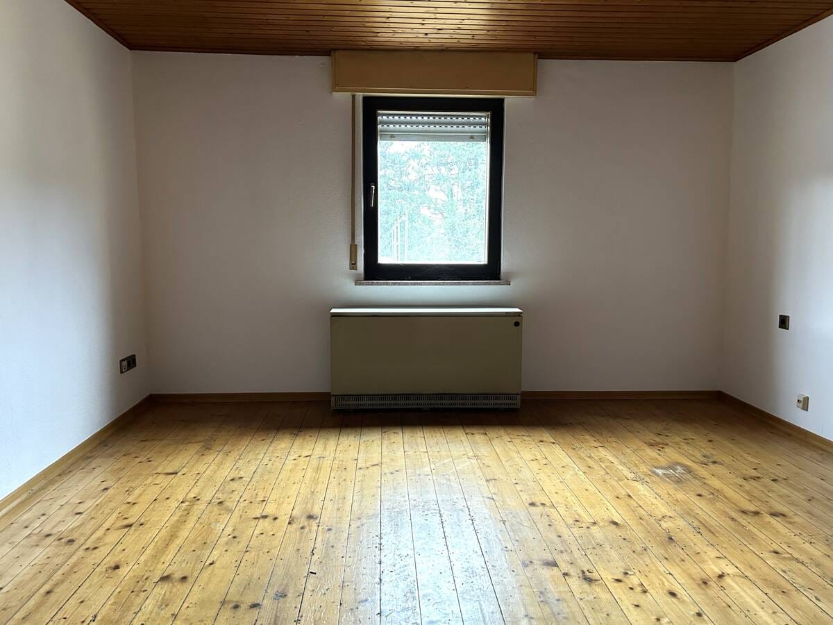 Immobilie in Stutensee - Gemütliches Einfamilienhaus mit Potential in Stutensee-Staffort - Bild 2