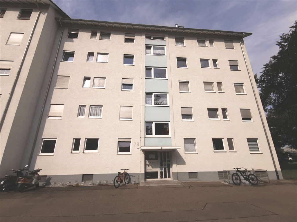 Immobilie in Singen (Hohentwiel) - Attraktive 3-Zimmer-Wohnung mit Garage - 5% Rendite ! - Bild 1