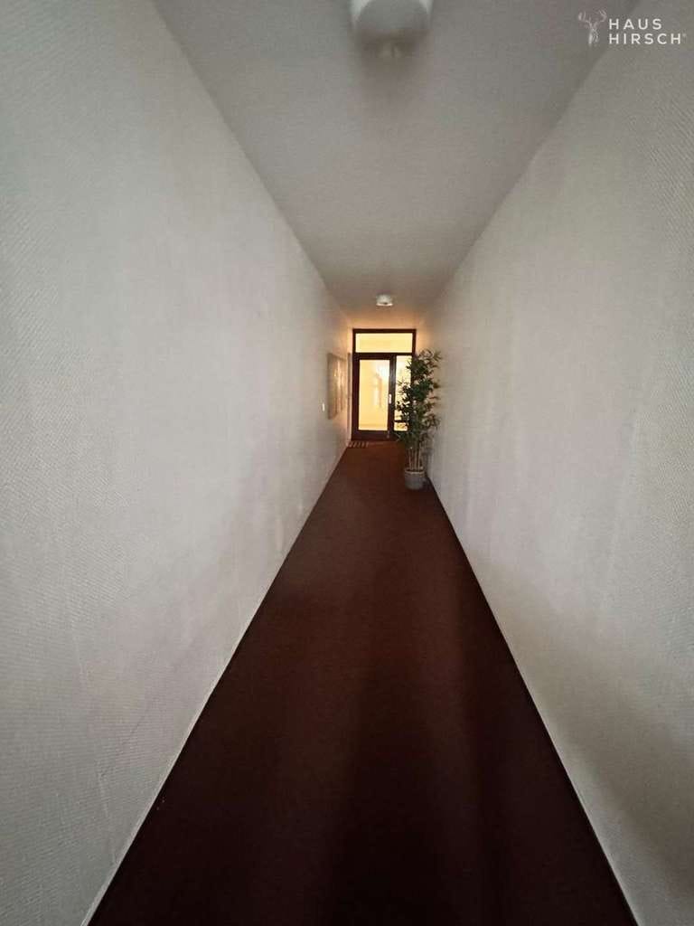 Immobilie in Bad Schwartau - Renovierungsbedürftige Dreizimmerwohnung mit traumhaftem Ausblick - Bild 3