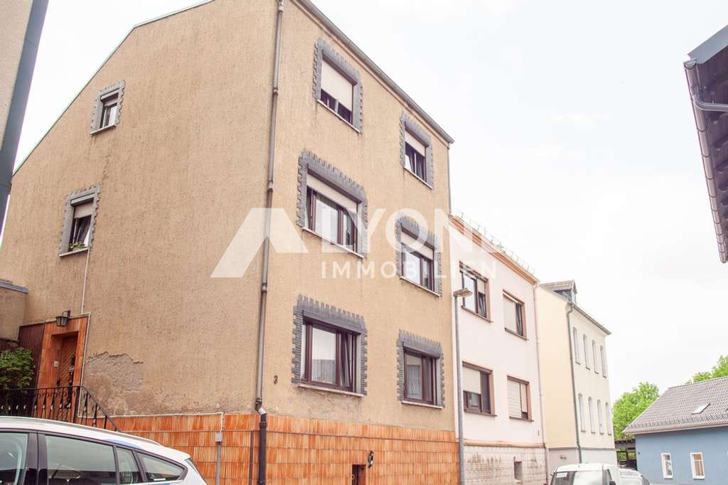 Immobilie in Zeulenroda-Triebes - Großzügiges Einfamilien- oder Mehrgenerationenhaus mit gepflegtem Garten - Bild 1