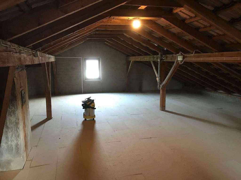 Immobilie in Mammendorf - Mammendorf, sonniges Zweifamilienhaus mit großem Grundstück - Bild 3