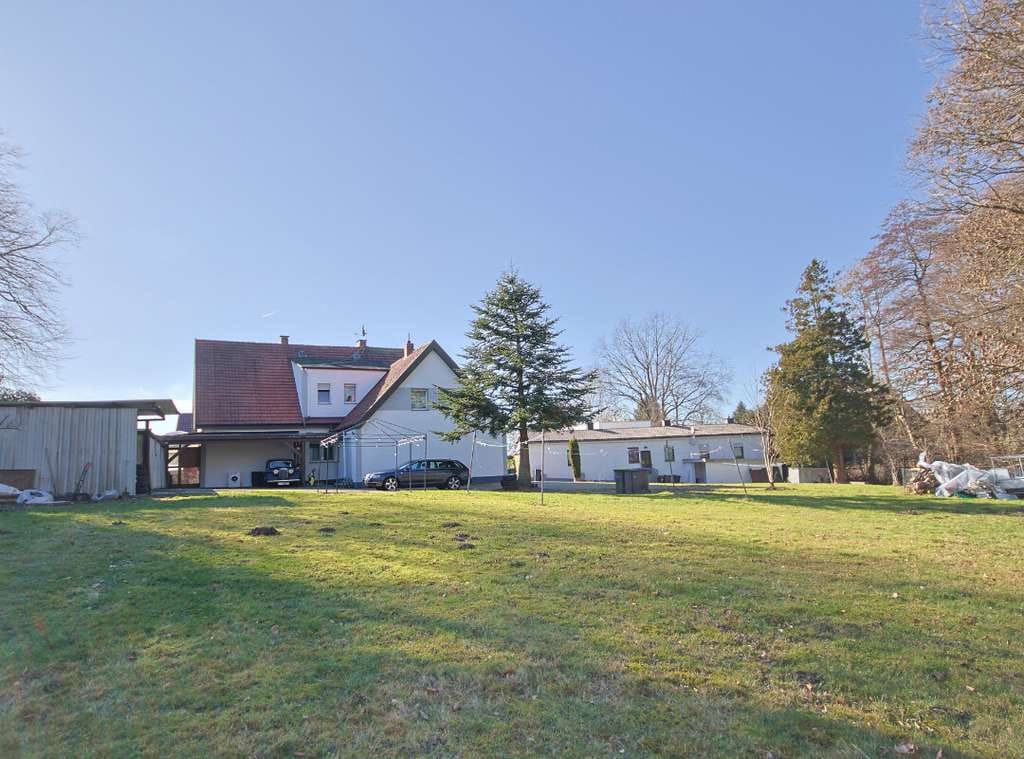 Immobilie in Hiddenhausen - 4Familienhaus mit 365 m² Wohnfläche & 2.500 m² Grundstück – attraktive Kapitalanlage in Hiddenhausen - Bild 4