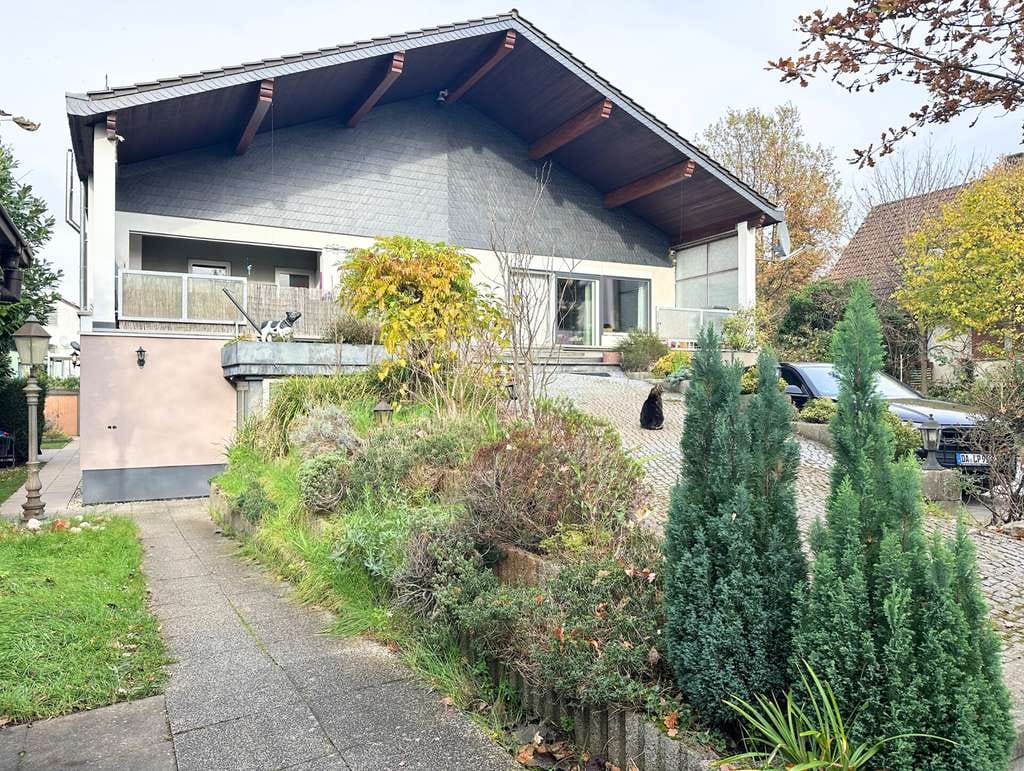 Immobilie in Erzhausen - VIEL PLATZ FÜR FAMILIE, HOME OFFICE & GÄSTE: Modernisiertes EFH +  Einliegerwohnung (vermietet) - Bild 4
