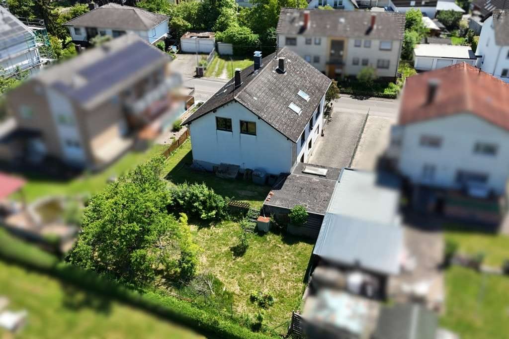 Immobilie in Waldalgesheim - Zweifamilienhaus, Wohnen auf einer Ebene, plus mehr ... in Waldalgesheim - Bild 2