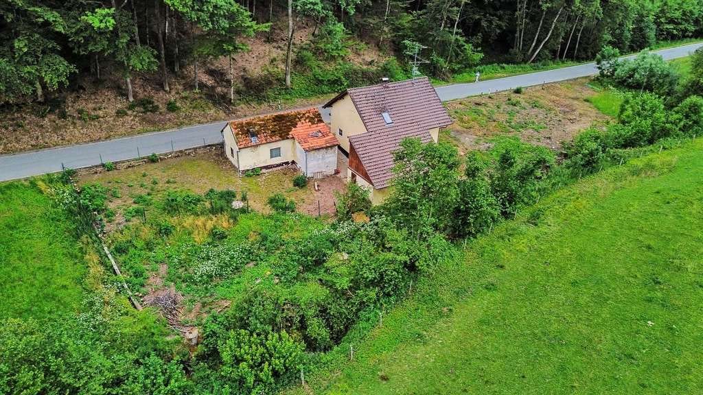 Immobilie in Winzer - Günstige Alleinlage im Grünen - Gestalten Sie Ihr Werkstatt-Paradies oder Selbstversorger-Traum - Bild 4