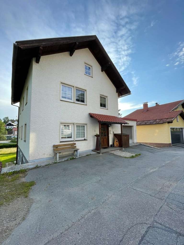 Immobilie in Sankt Oswald-Riedlhütte - 🛑 Ein gepflegtes Einfamilienhaus  mit großem Grundstück 🛑 - Bild 3
