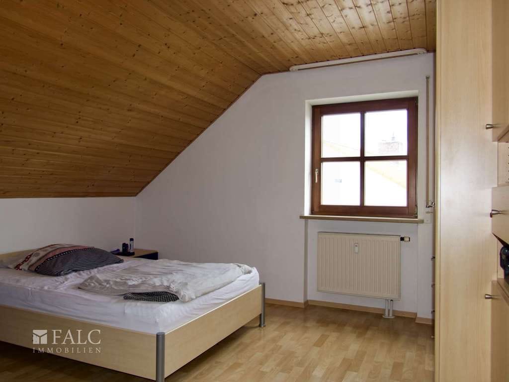 Immobilie in Neustadt an der Donau - Einfach Mehr: Top gepflegte 2-Zimmer-Wohnung, TG inklusive. Gute, ruhige Wohnlage in 93333 Neustadt. - Bild 4