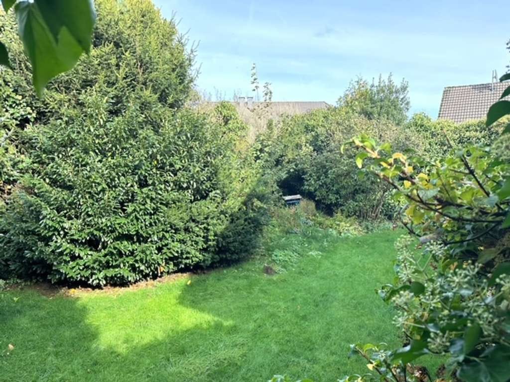 Immobilie in Wipperfürth - Sanierungsbedürftiges Ein-Zweifamilienhaus in ruhiger Lage - Bild 3