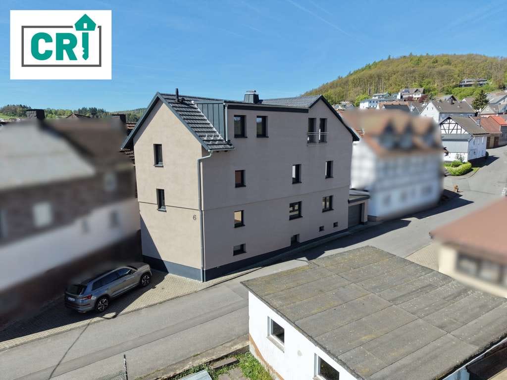 Immobilie in Battenberg - Wohnen mit Aussicht – stilvoll saniertes Einfamilienhaus in Battenberg - Bild 0