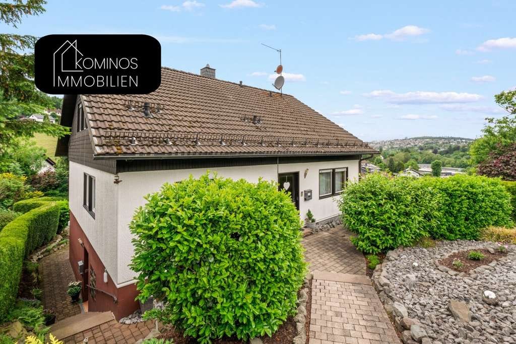 Immobilie in Herscheid - Einfamilienhaus mit Einliegerwohnung in Herscheid - Bild 0