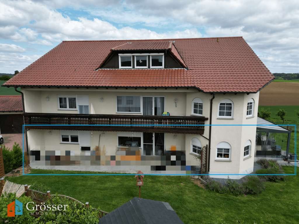 Immobilie in Eppingen - sehr schöne 4 Zimmerwohnung mit Nebenflächen, Möglichkeiten und großem Garten - Bild 0