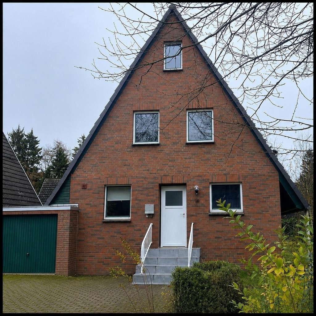 Immobilie in Großenkneten - Ein ehrliches Einfamilienhaus mit Seeanteil in Huntlosen - Bild 0
