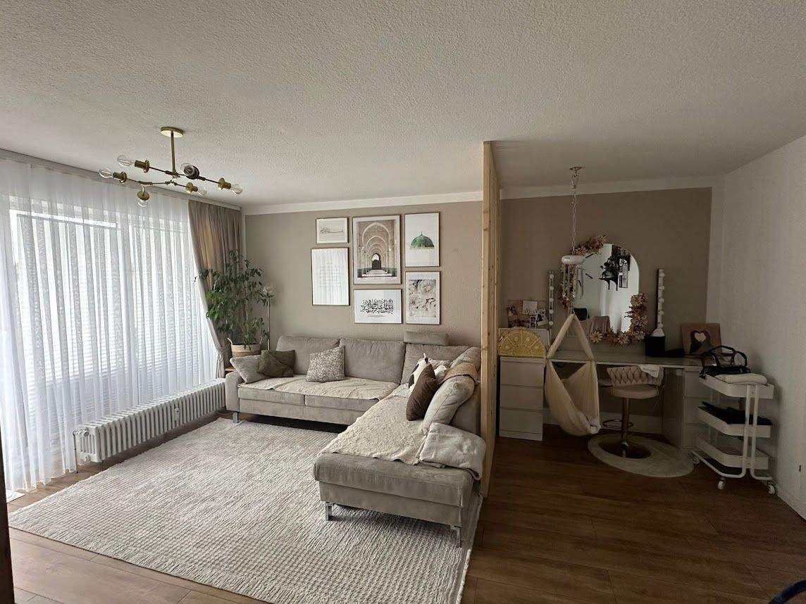 Immobilie in Lüneburg - Modernisierte 3-Zi.-Wohnung mit 2 Balkonen und Garage - Bild 0