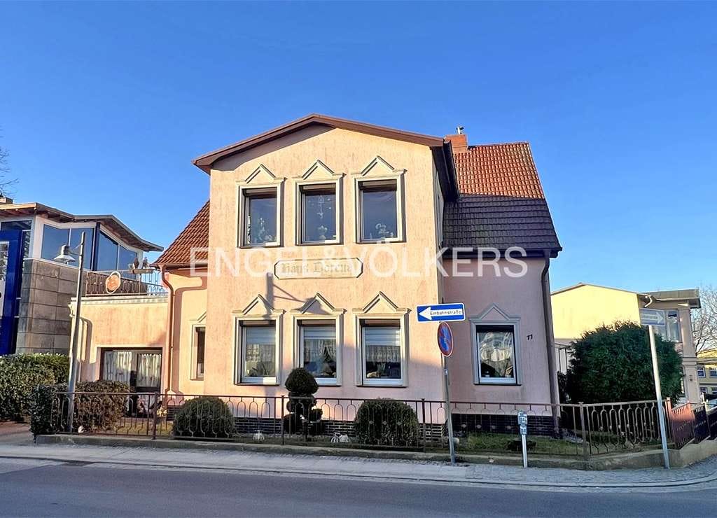 Immobilie in Heringsdorf - Zweifamilienhaus in strandnaher und beliebter Lage von Seebad Ahlbeck - Bild 0