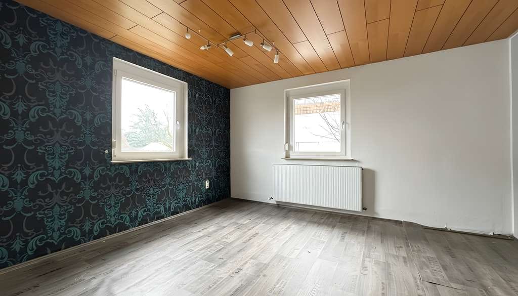 Immobilie in Cleebronn - Ihr neues Familienglück: Einfamilienhaus mit viel Potenzial in naturnaher Lage - Bild 3